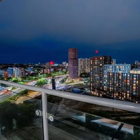 Apartment 14th Floor 2-bed With Stunning Views Leeds (West Yorkshire)